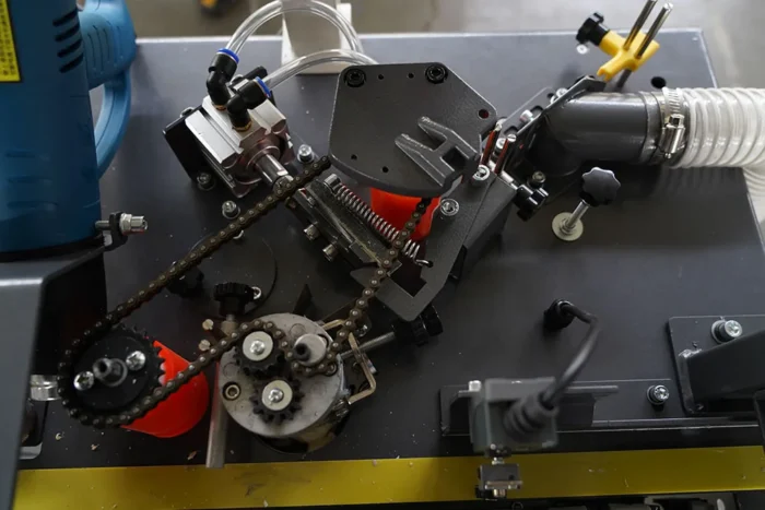 Oblique Straight Shape Automatic Edge Banding Machine Bevel Edge Bander - Image 4