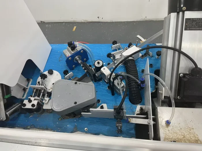 XZF450 Woodworking Bevel and Straight Edge Banding Machine 45 Degree Pre Milling Edge Bander Machine - Image 3