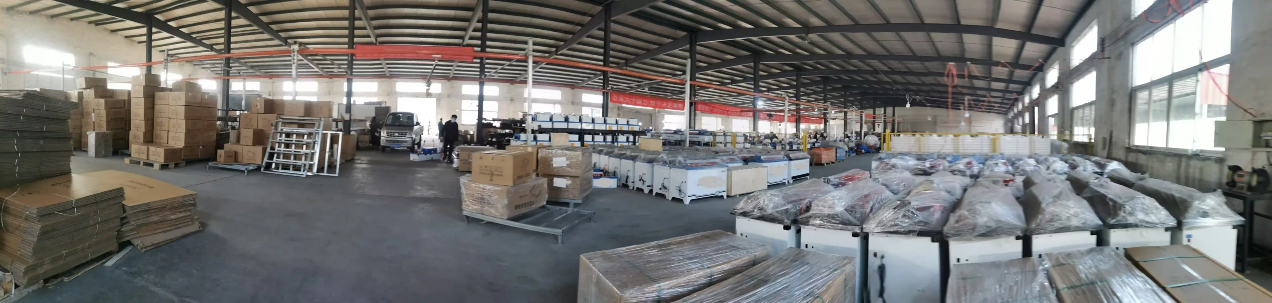Ruiqi equipment warehouse