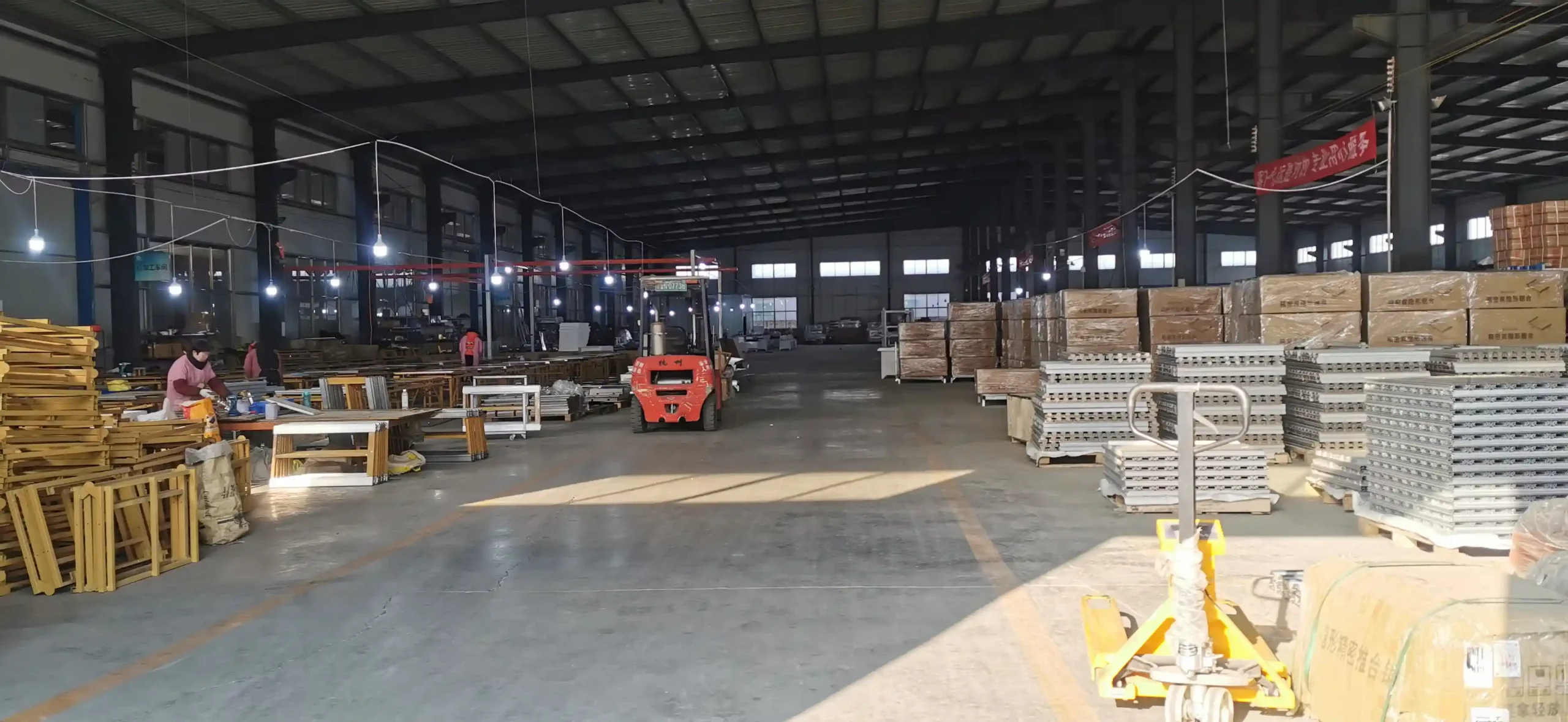 Ruiqi production workshop